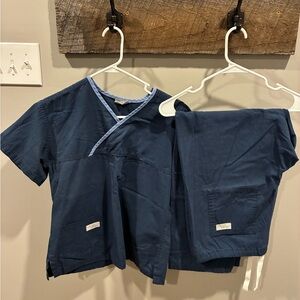 Urbane Scrubs Navy Blue Women’s Size Medium